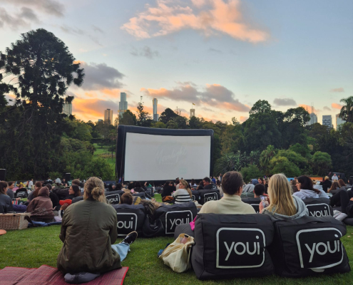 Open-Air-Kino im botanischen Garten Open-Air-Kino im botanischen Garten